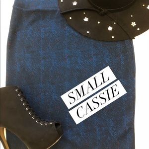 Lularoe Cassie skirt